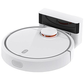 Пылесос Xiaomi Mi Robot Vacuum Cleaner белый (УЦЕНКА) не включается 