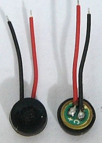 Микрофон универсальный (4мм. тонкий с проводами)