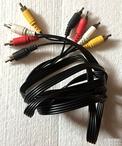 Кабель 4xRCAm (папа) - 4xRCAm (папа) 2,4m