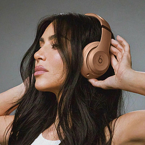 Bluetooth-наушники Beats Studio Pro x Kim Kardashian Dune